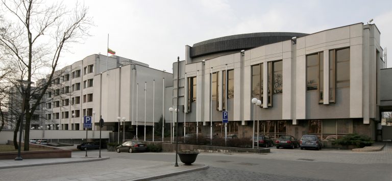 Nepamirškite iš anksto užsiregistruoti į LR Vyriausybės rūmus!