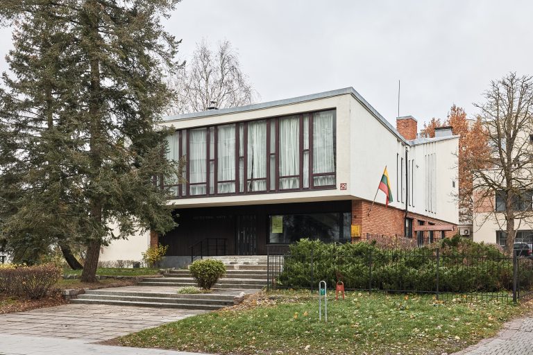 Kompozitorių sąjungos pastatas su gyvenamųjų namų kvartalu