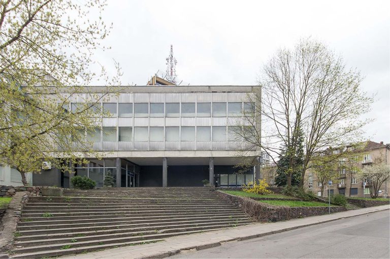 Teatras „Vilniaus klasika“ ir „Tsekh“ meno galerija