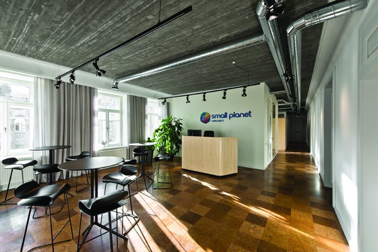 „Small Planet Airlines“ biuras