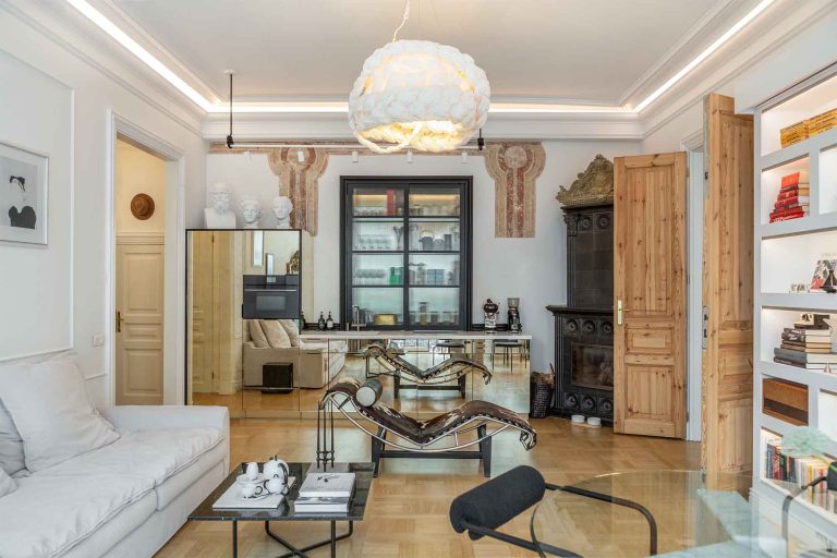 Atgimęs butas Piromonte, Kalvarijų gatvėje